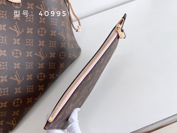 ルイヴィトンバッグ素材ディテール